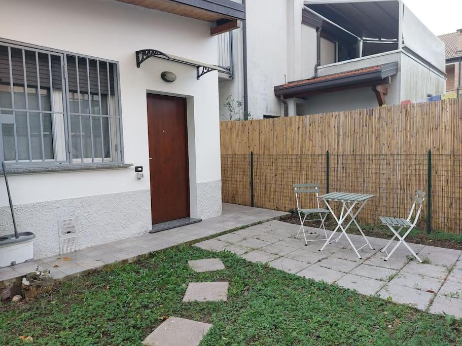 Smile Home! Graziosa Casa Con Parcheggio E Giardino Bovisio Masciago Exterior photo